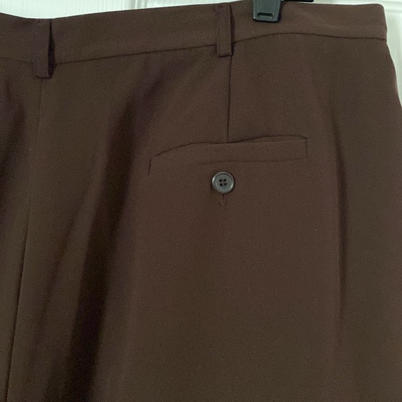 Woman’s 2pc Brown Pantsuit - Picture 11 of 14